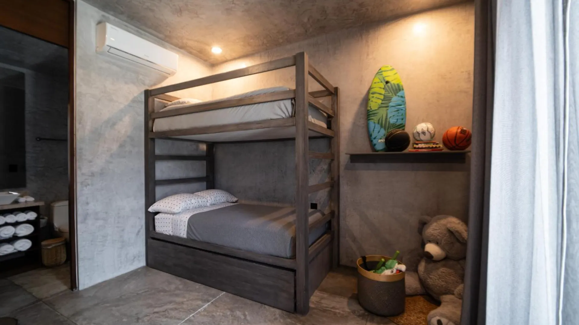 Villa Design Luxury Duo Villas, 24 Pax, 5 Pools & 2 Rooftops, Bbq, Near Beach Tulum México